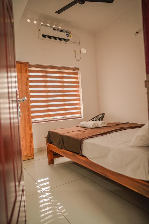 Hostal Shimano Square Varkala Exterior foto