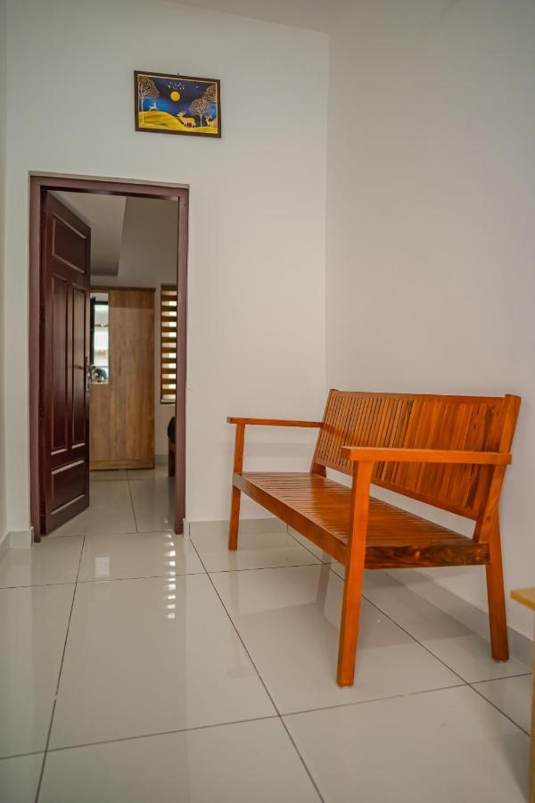 Hostal Shimano Square Varkala Exterior foto