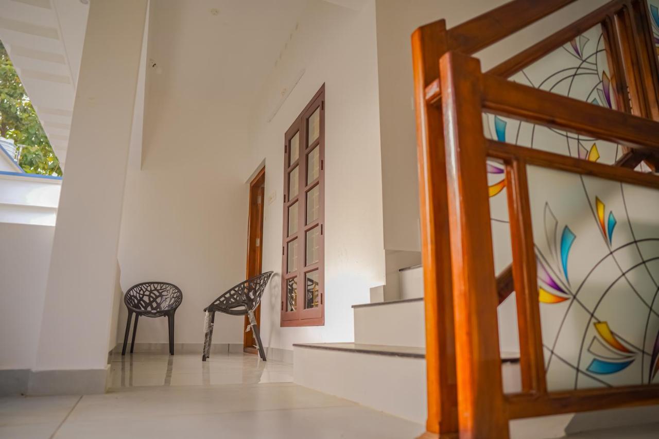 Hostal Shimano Square Varkala Exterior foto